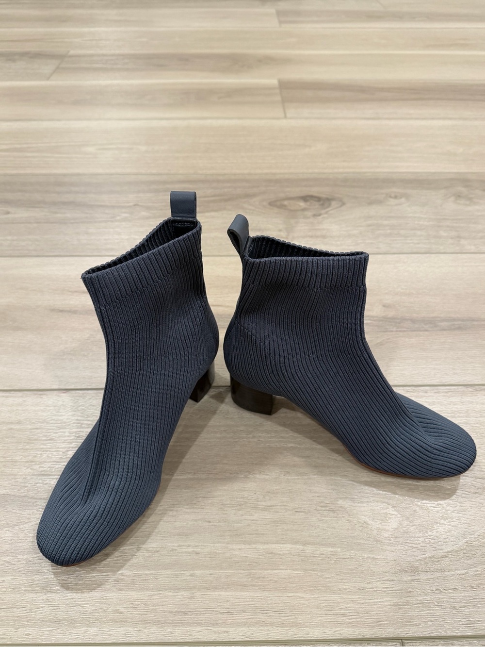 Everlane The Glove Boot Size 6.5 Gray Ribbed Stretch ReKnit Block Heel